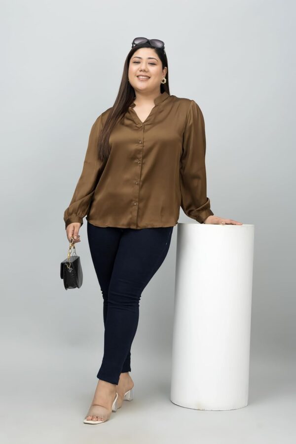 Purys Women's Solid Regular Fit Shirt - Image 5