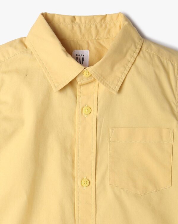 GAP Boy's Solid Relaxed Fit Shirt - Image 3