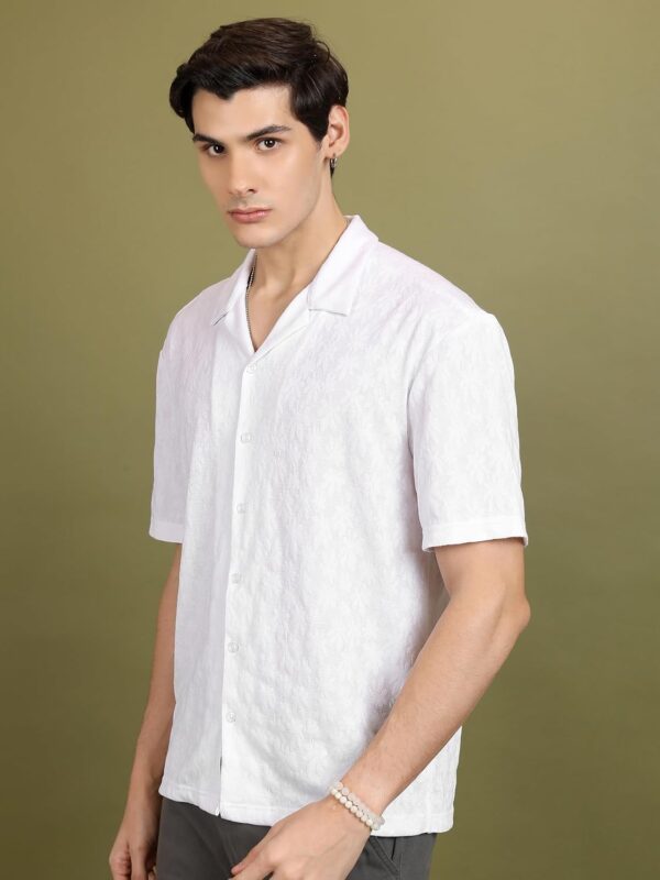 Highlander Men's Solid Oversized Fit Shirt - Image 6