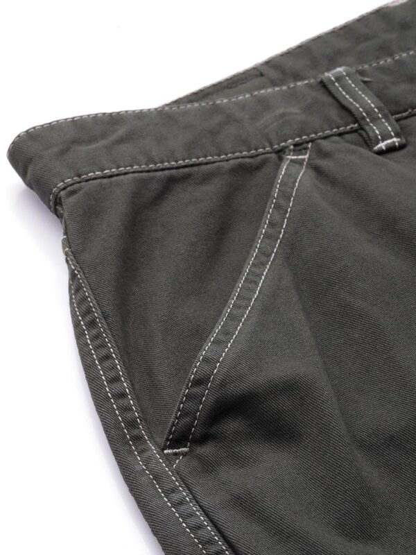 BENE KLEED Men Solid Relaxed Fit Contrast Threads Cargo Trousers - Image 6