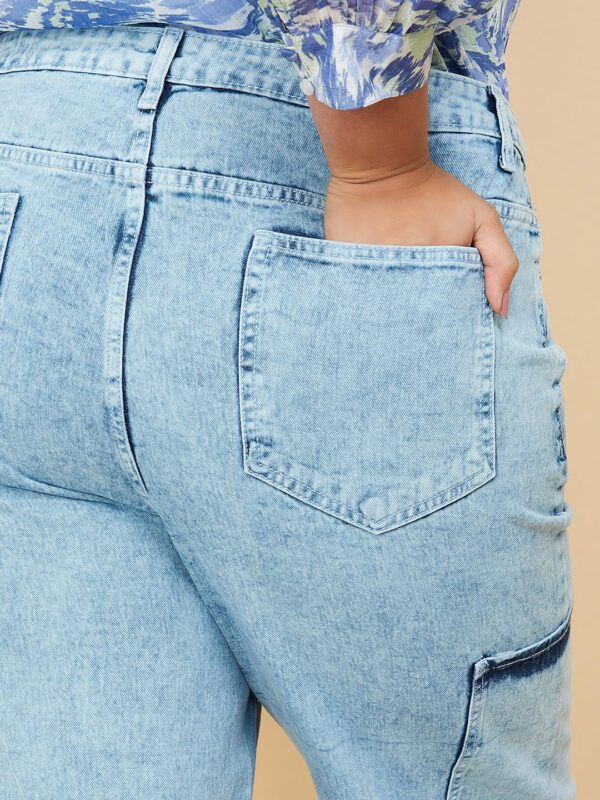 Max Women's Regular Fit High Rise Workwear Fit Washed Denim Trouser - Image 3
